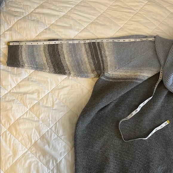J. Jill Light Blue and Gray Hooded Sweater - Picture 4 of 7